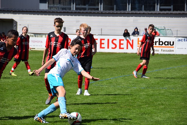 唯有通过坚 唯有通过坚