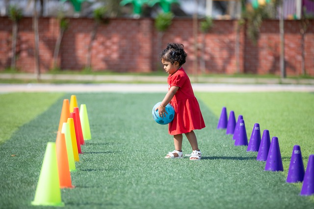 背后都有着 背后都有着